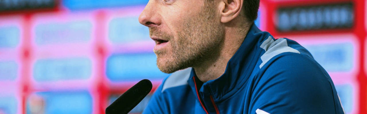 换帅在即，皇马夏季计划曝光，高层对安切洛蒂失去信任，三冠名帅或加盟