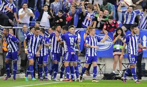 西甲：阿拉维斯 VS 皇家社会