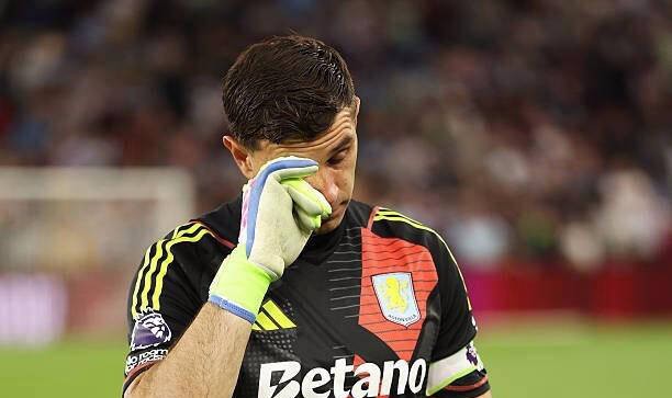 主场告别战？32岁马丁谢场时激动落泪！已接收沙特与欧洲豪门数份报价