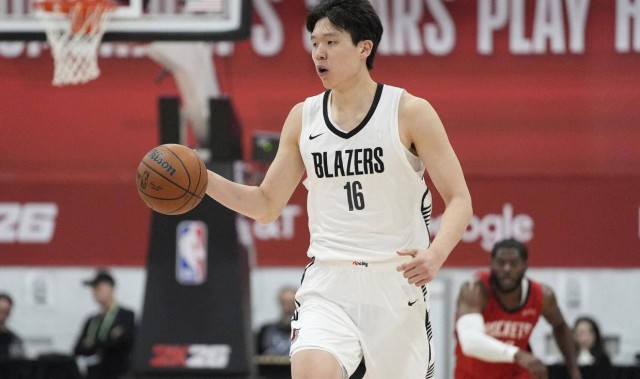 杨瀚森夏联场均10分5板2.3帽 屡次贡献惊艳妙传