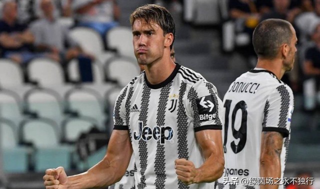 尤文图斯亏大了，8350万锋霸无人问津，意甲第一高薪沦为废柴！