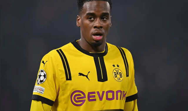 吉滕斯留守多特，切尔西转会计划落空