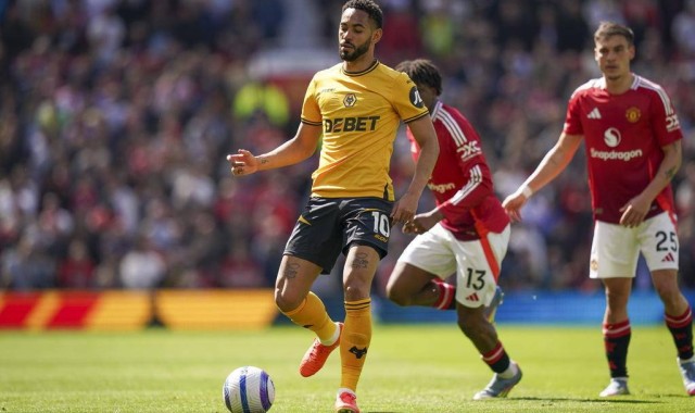 曼联接近签约6250万镑神锋 但转会费薪资战术都存隐患